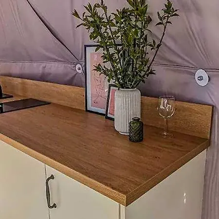 Glamping Biala Czapla Nad Jeziorem Czorsztynskim Szálloda 4*